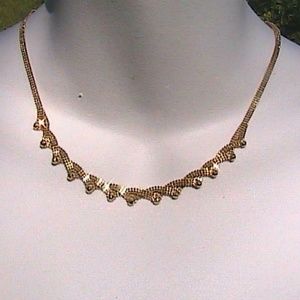 18k Solid YG Bib Style Diamond Cut Necklace